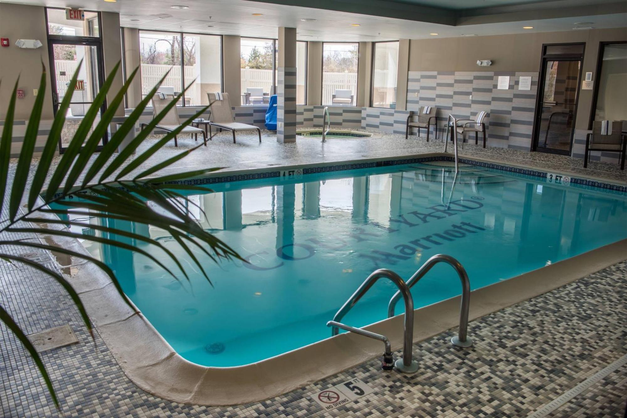 Courtyard By Marriott Norwich Hotel Kültér fotó