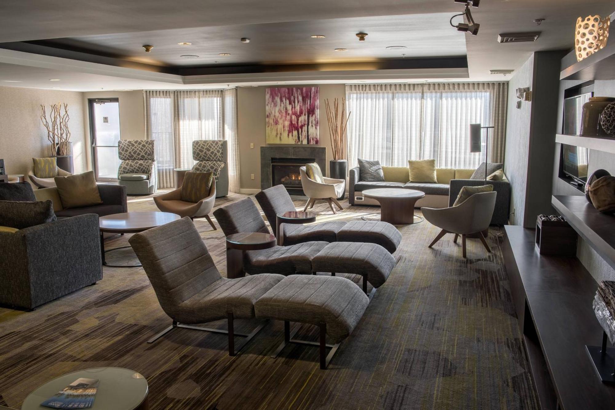 Courtyard By Marriott Norwich Hotel Kültér fotó