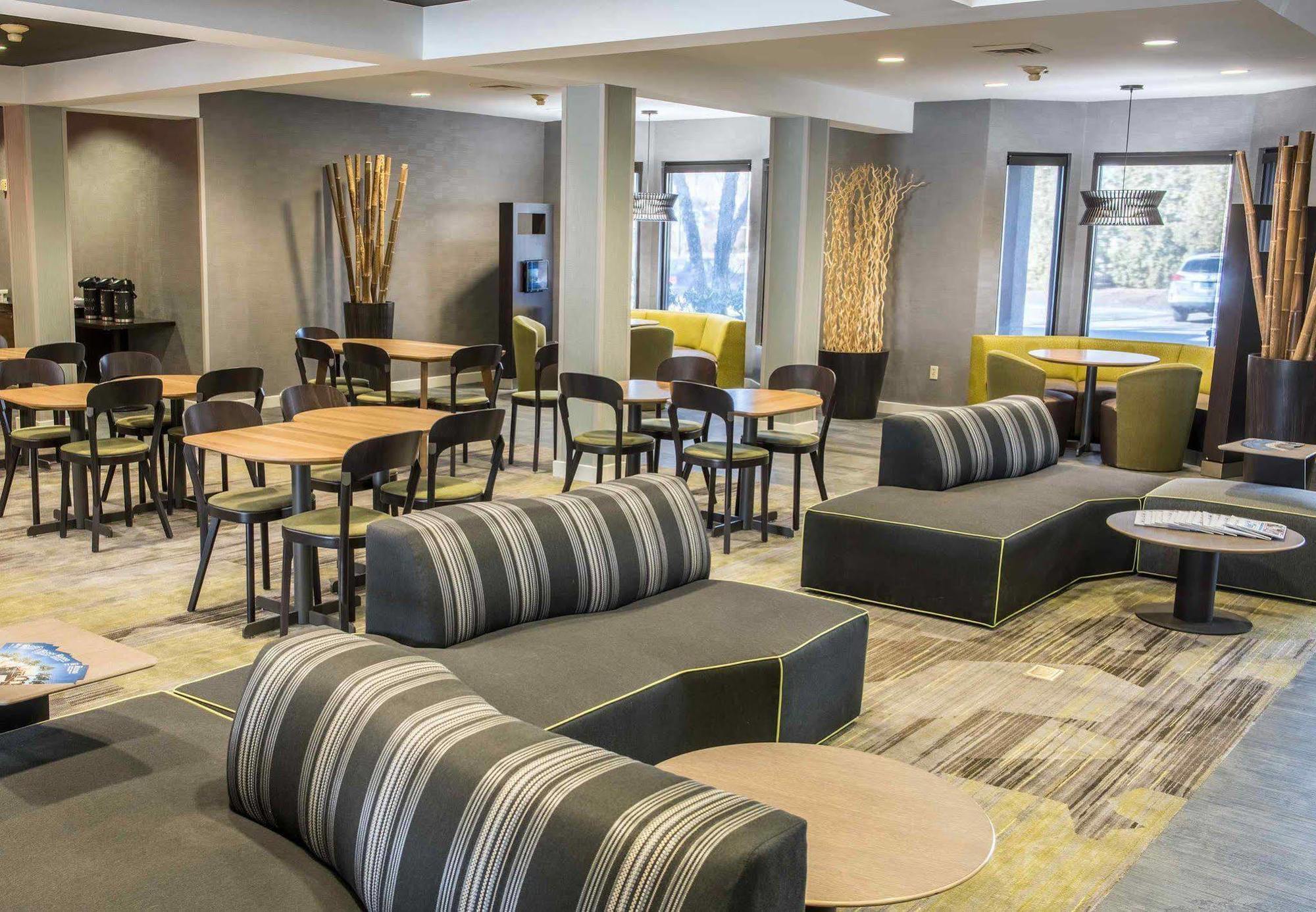 Courtyard By Marriott Norwich Hotel Kültér fotó