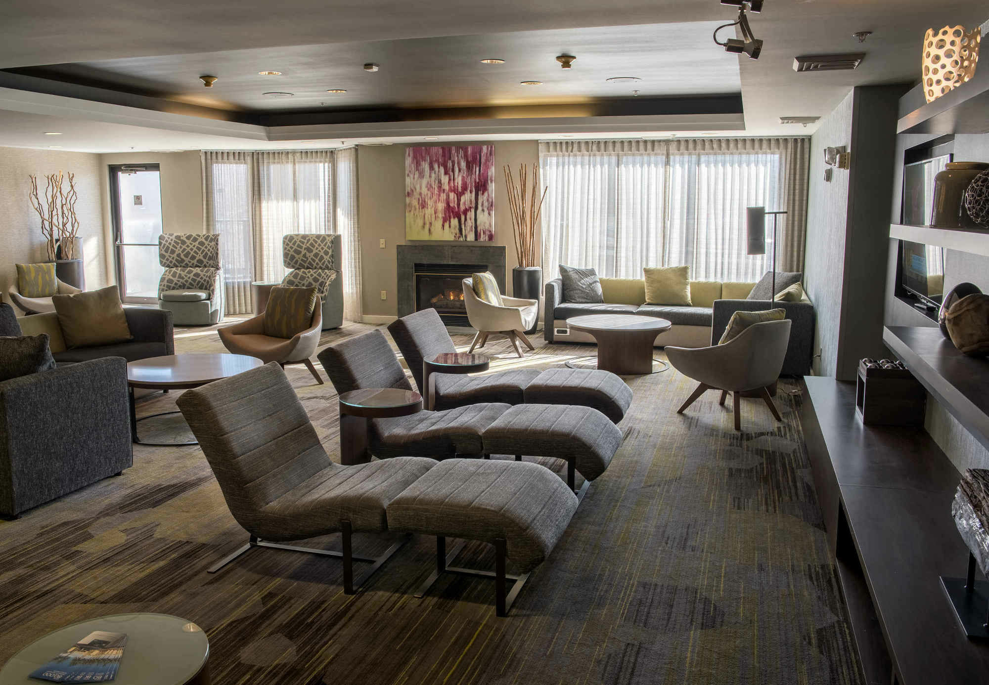 Courtyard By Marriott Norwich Hotel Kültér fotó