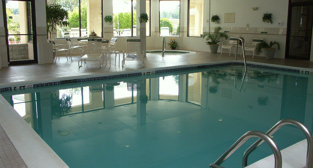 Courtyard By Marriott Norwich Hotel Kültér fotó